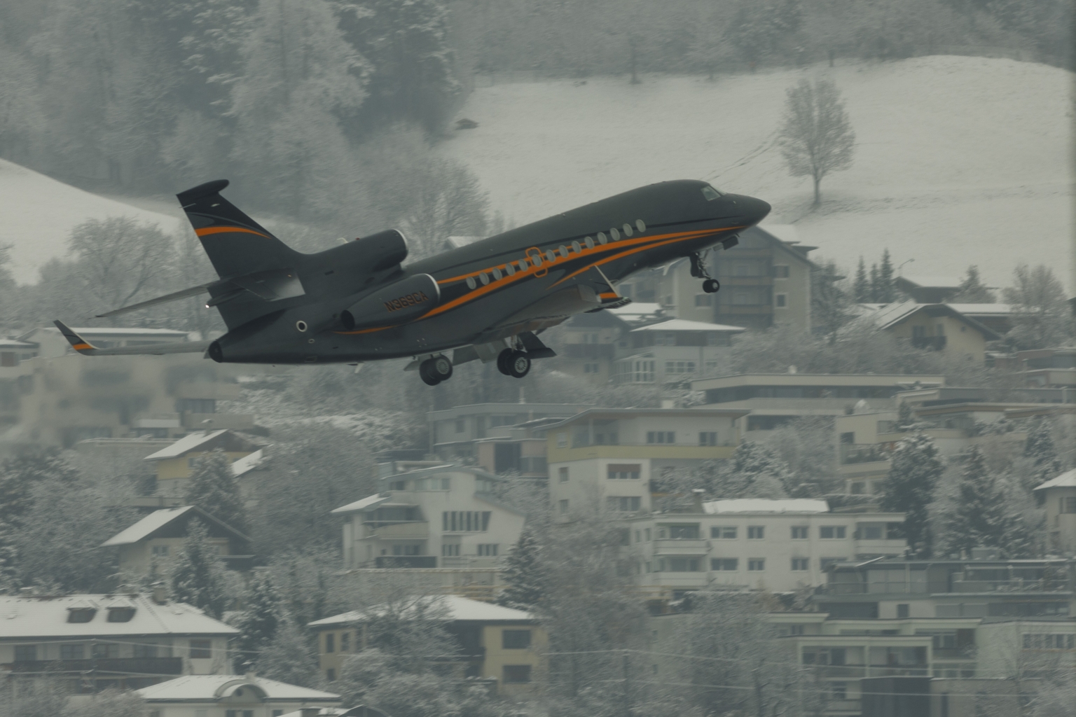 Preview 20221210 Winterflugtag am Innsbruck Airport (42).jpg